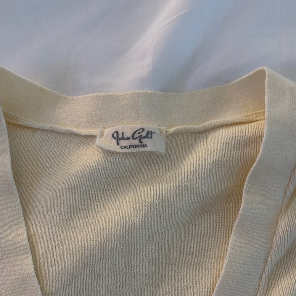 Brandy Melville Long Sleeve Top - Picture 2 of 4